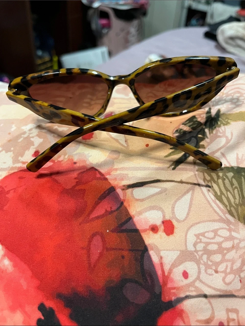 Tortoise Cat-Eye Sunglasses - Brown Lenses